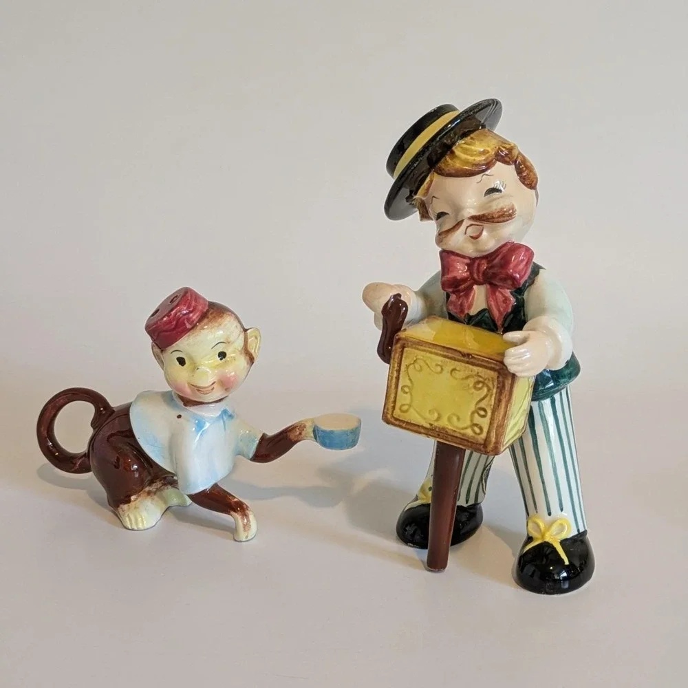 VTG Norcrest Organ Grinder Circus Monkey Salt & Pepper Shaker Set Japan Ceramic